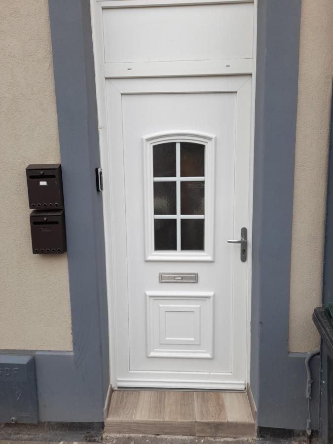 Appartement Tout Confort Cambrai Exteriör bild