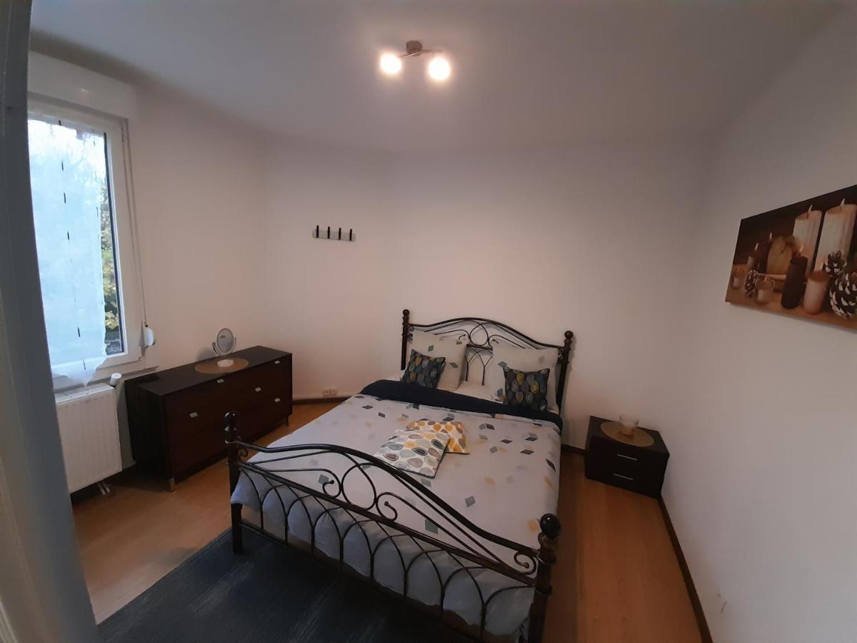 Appartement Tout Confort Cambrai Exteriör bild