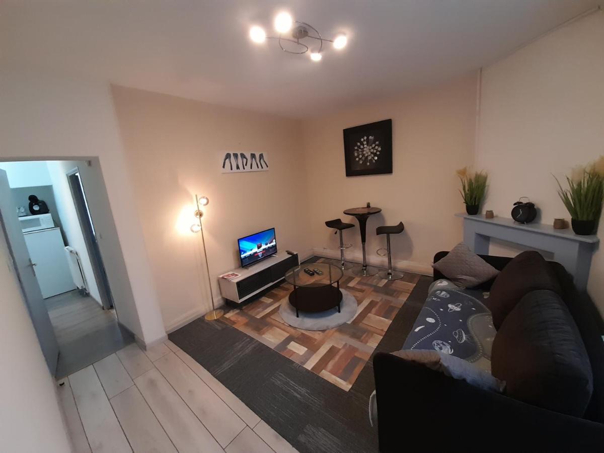 Appartement Tout Confort Cambrai Exteriör bild